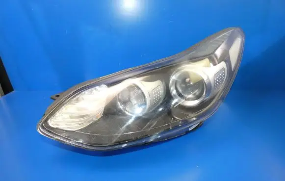 KIA Sportage Headlight/headlamp 92101F1040 L009L040015704 0220181409