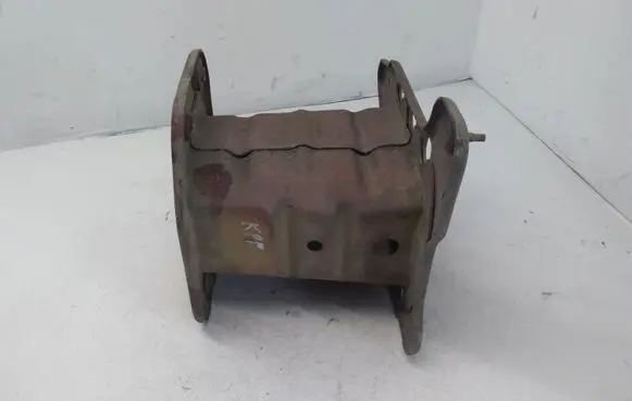 Chevrolet Captiva Front bumper shock/impact absorber 