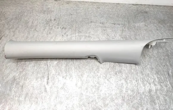 Tesla Model 3 (D)pillar trim (top) 108626901L 034250825 NYX203041313400