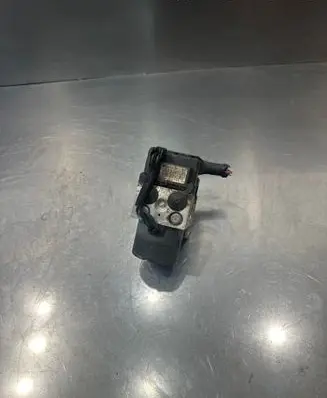 Toyota Avensis T220 ABS Pump 0273004559