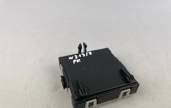 Mercedes-Benz E W213 Door control unit/module A2139002022 A2139027813 A2139010208