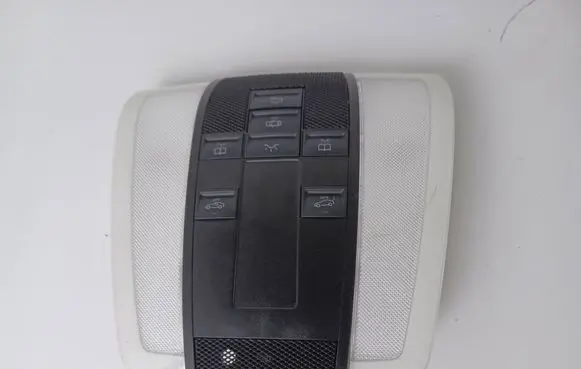 Mercedes-Benz E C207 W207 Headlining lighting console trim A0009055200 A2049063002