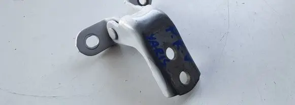 Toyota Yaris Front door upper hinge