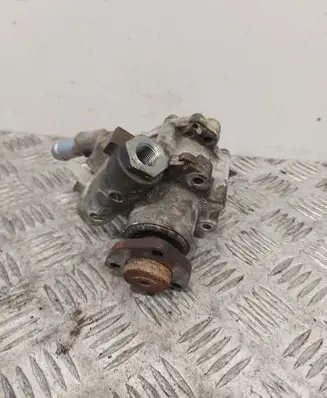 BMW X1 E84 Power steering pump 678045902 LH2114302