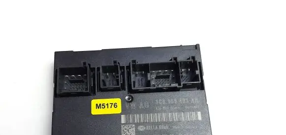 Volkswagen PASSAT B6 Comfort/convenience module 3C0959433AR M5176