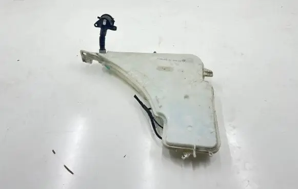 BMW 3 GT F34 Windshield washer fluid reservoir/tank 7241671 140314 14607211