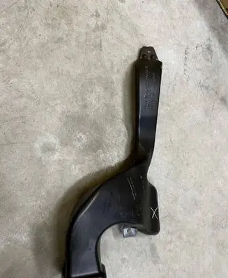 Tesla Model 3 Cabin air duct channel 1099297 2083121X T0532043