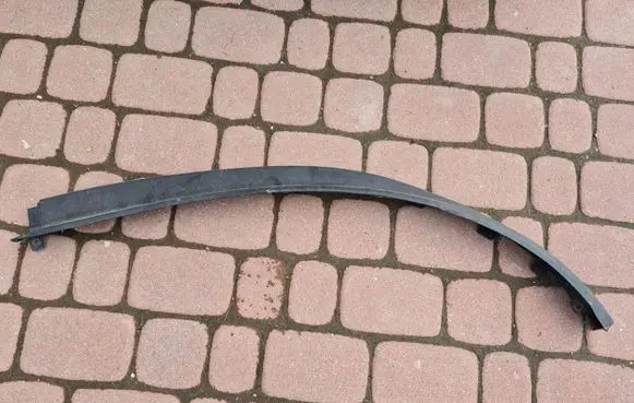 Opel Astra K Front bumper lip 39130504