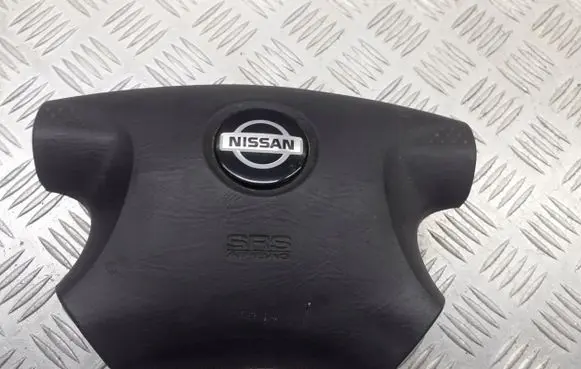 Nissan Primera Steering wheel airbag