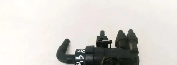 Ford Focus Turbo solenoid valve 98AB9E982AA 98AB-9E982-AA