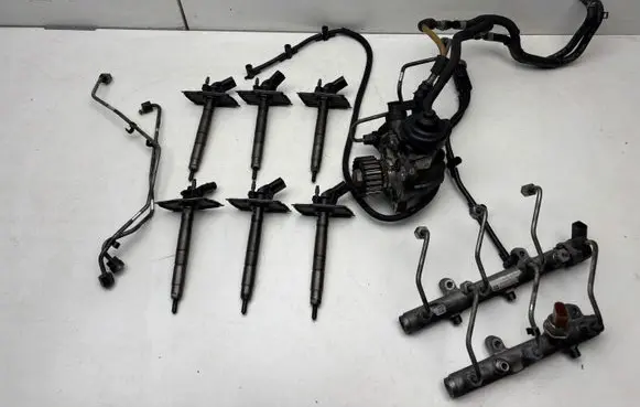 Audi A6 S6 C6 4F Fuel injection system set 059130277BE 0445116023 0445010611