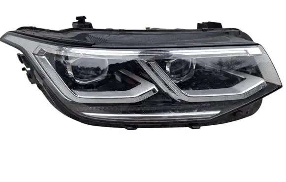 Volkswagen Tiguan Headlight/headlamp 5NB941082C