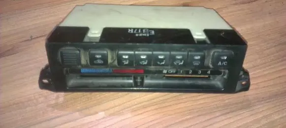 Mazda 323 F Climate control unit