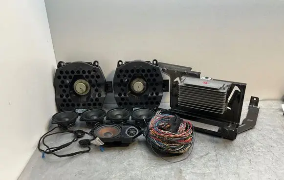 BMW X5 E70 Audio system kit 9257122
