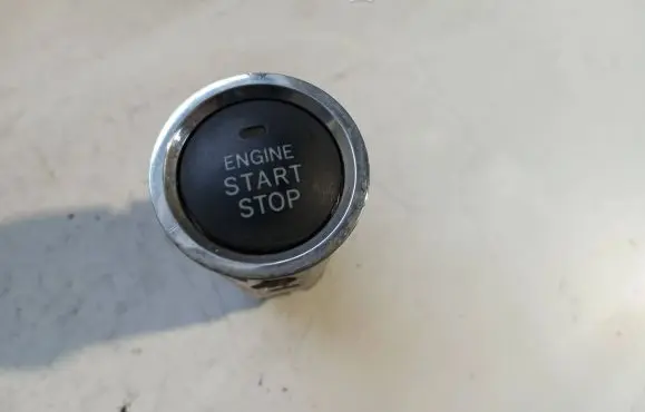 Toyota Corolla Verso AR10 Engine start stop button switch 15A710