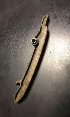 Opel Omega B2 Slide rail for timing chain 2247333