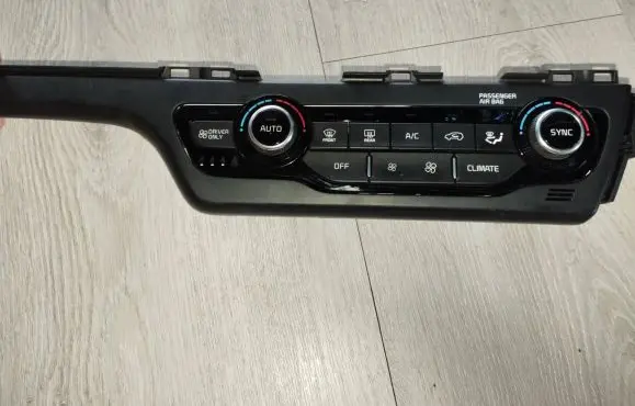 Climate control/heater control trim