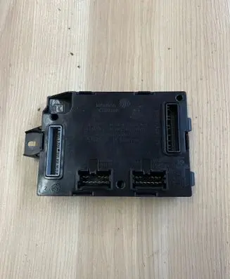 Opel Vivaro Engine control unit/module ECU 284B13254R