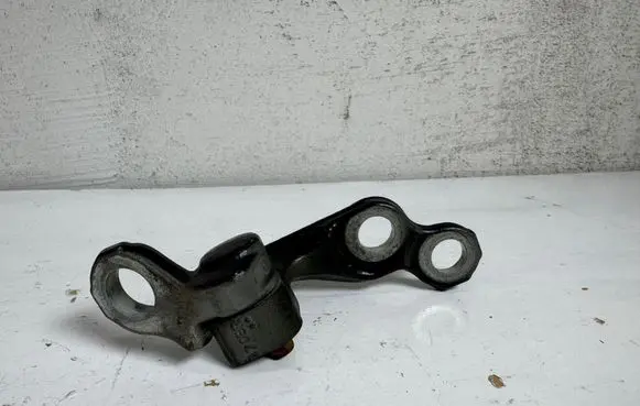 Ford Kuga I Front door upper hinge 3M5R22800AJ