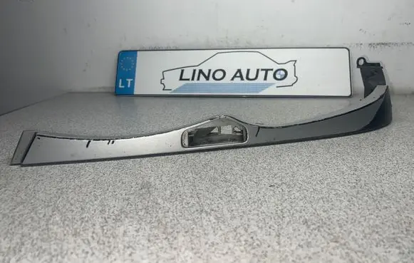 BMW 3 E46 Under headlight/headlamp trim 7030551