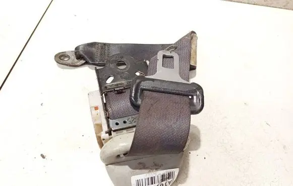 Toyota Corolla Verso E121 Rear seatbelt