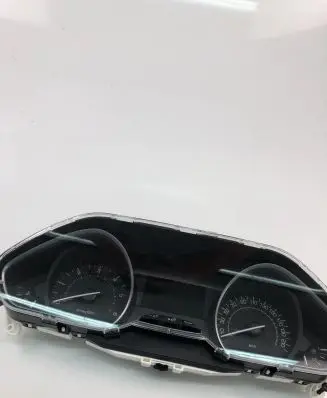 Peugeot 208 Speedometer (instrument cluster) 9813848980