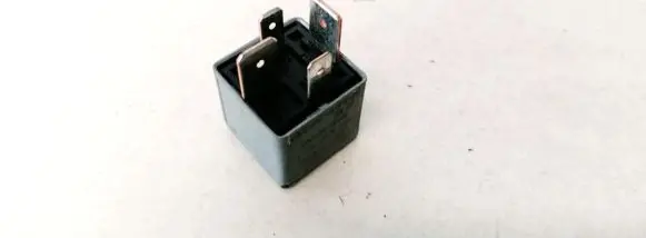 Skoda Octavia Mk1 (1U) Other relay 191937503
