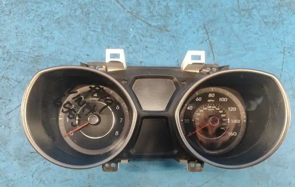 Hyundai Elantra Dashboard 940013Y520