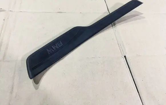 BMW 3 E90 E91 Side skirt rear trim 7060286