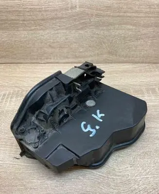 BMW 5 E60 E61 Rear door lock 7167069