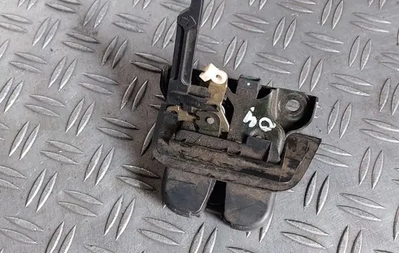Audi A3 S3 8P Tailgate/trunk/boot lock/catch/latch