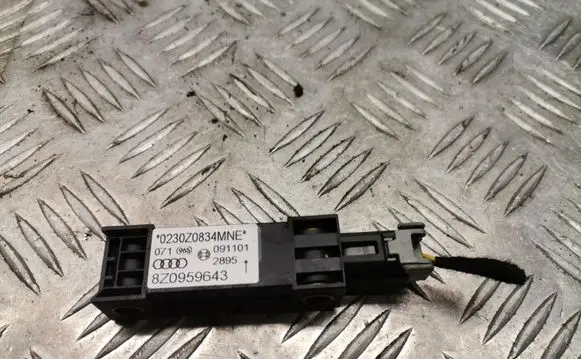 Audi A2 Airbag deployment crash/impact sensor 8z0959643