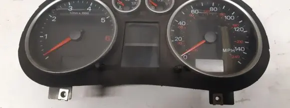 Audi A2 Speedometer (instrument cluster) 8Z0920950D