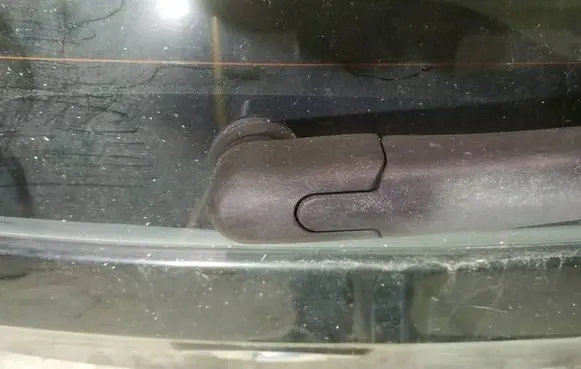 Hyundai i30 Rear window wiper motor