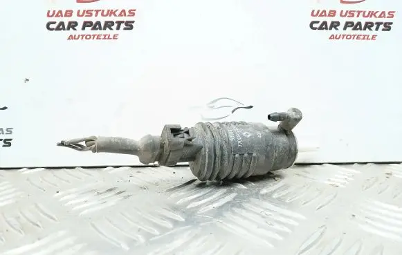 Renault Espace II Windscreen/windshield washer pump 7700802336