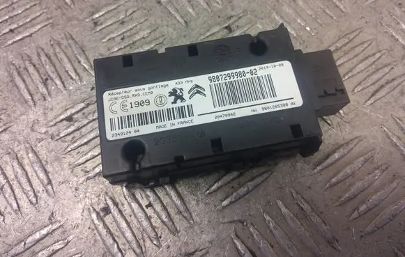 Peugeot RCZ Tire pressure control unit 9807299980 9801285380
