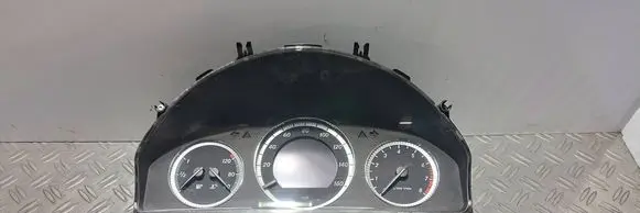 Mercedes-Benz C W204 Speedometer (instrument cluster) A2044401911 A2049003102 A2129020302