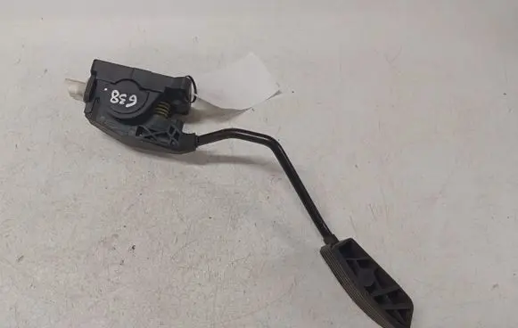 Citroen C5 Accelerator throttle pedal 9644939680 01308D13