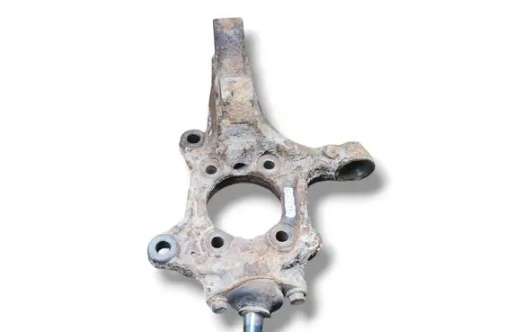Volvo XC90 Front wheel hub spindle knuckle 08630771