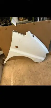 Hyundai H200 Fender