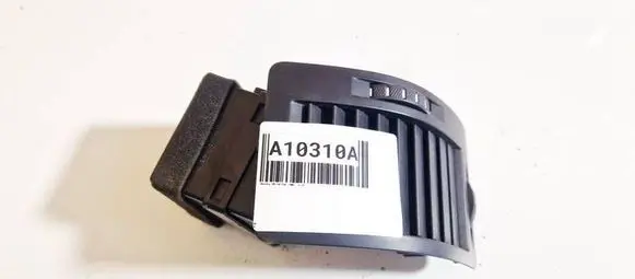 Skoda Octavia Mk2 (1Z) Dash center air vent grill 1z0819701
