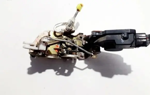 Mitsubishi Galant Rear door lock mr349316