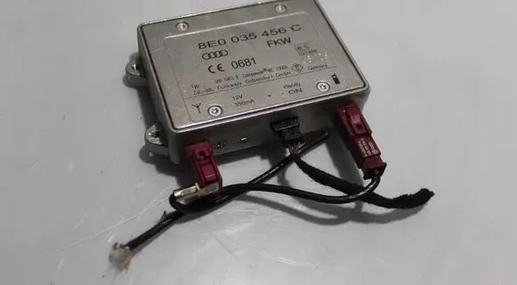 Audi A6 S6 C6 4F Antenna control unit 8E0035456