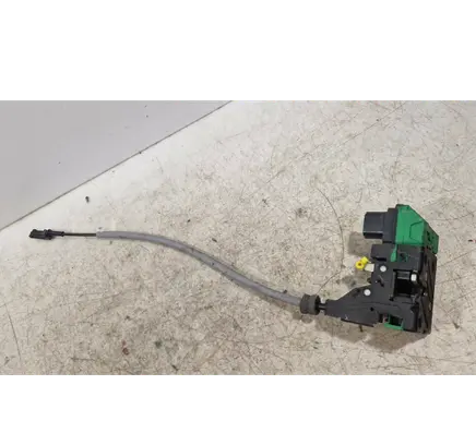 Volvo XC90 Front door lock 31253059