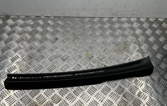 Mercedes-Benz GLC X253 C253 Dashboard air vent grill cover trim A2536890100 2577563