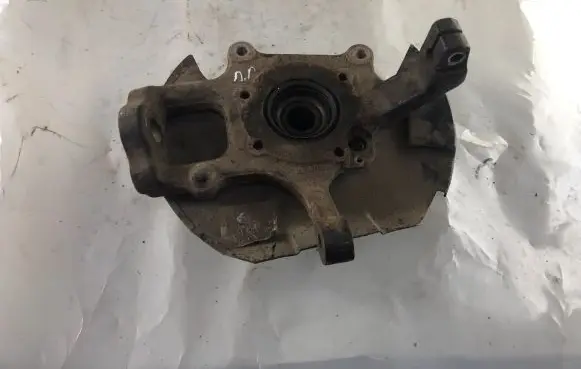 KIA Sorento Front wheel hub