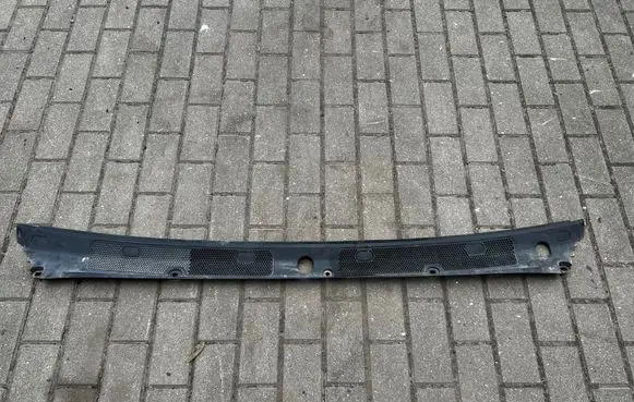 Opel Frontera B Wiper trim 8971244200