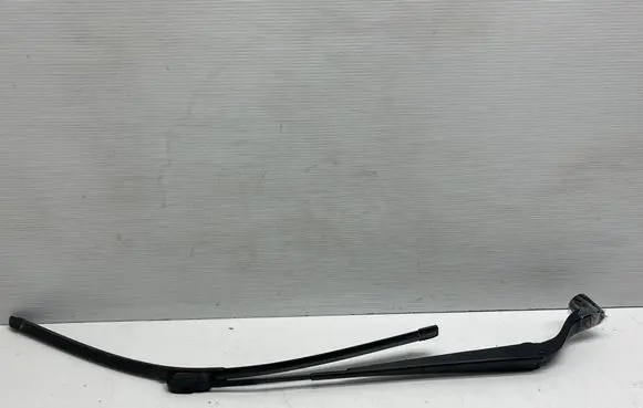 Nissan X-Trail T32 Windshield/front glass wiper blade 