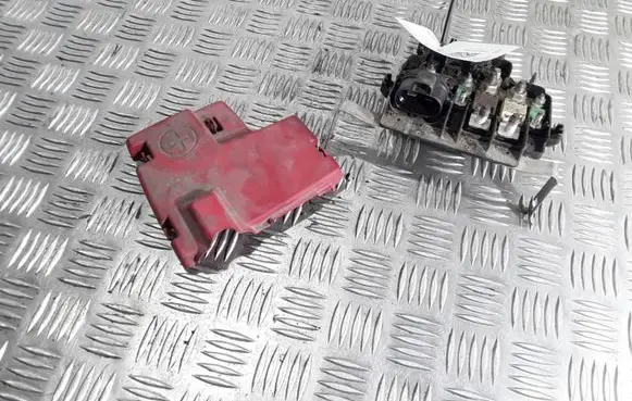 Renault Kangoo II Fuse module