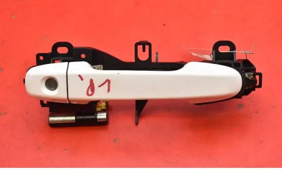 Toyota Yaris Front door exterior handle 692020D07000